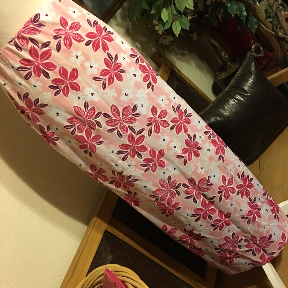 ENT Hawaiian look long skirt pink size medium